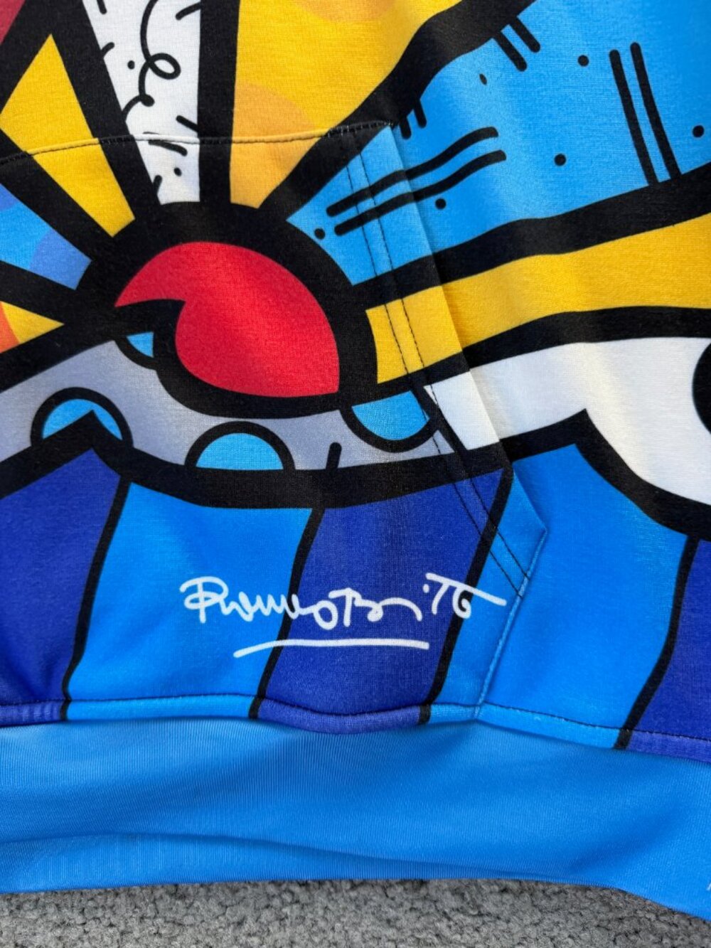 Fresh Hoods x Romero Britto New Day Pop Art Graphic Fleece Hoodie Multicolor - Picture 3 of 13